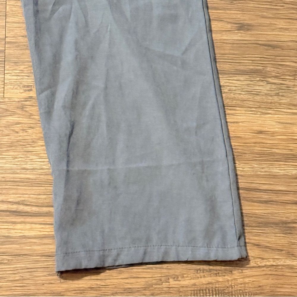 Loose Fit TikTok Overall Romper Gray With Zipper Pocket in Back Size Large - Picture 4 of 12